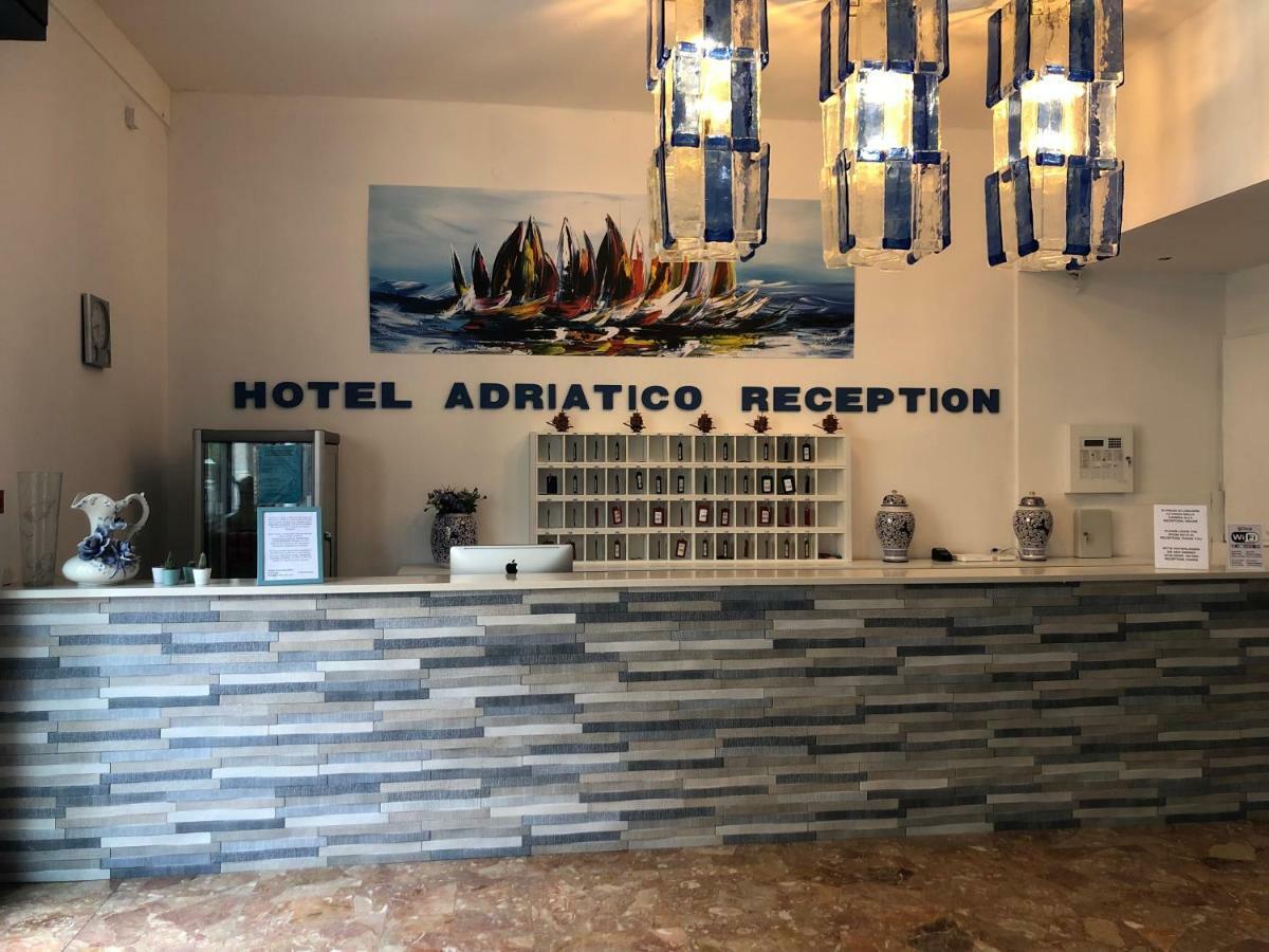 Hotel Adriatico บิบิโอเน ภายนอก รูปภาพ